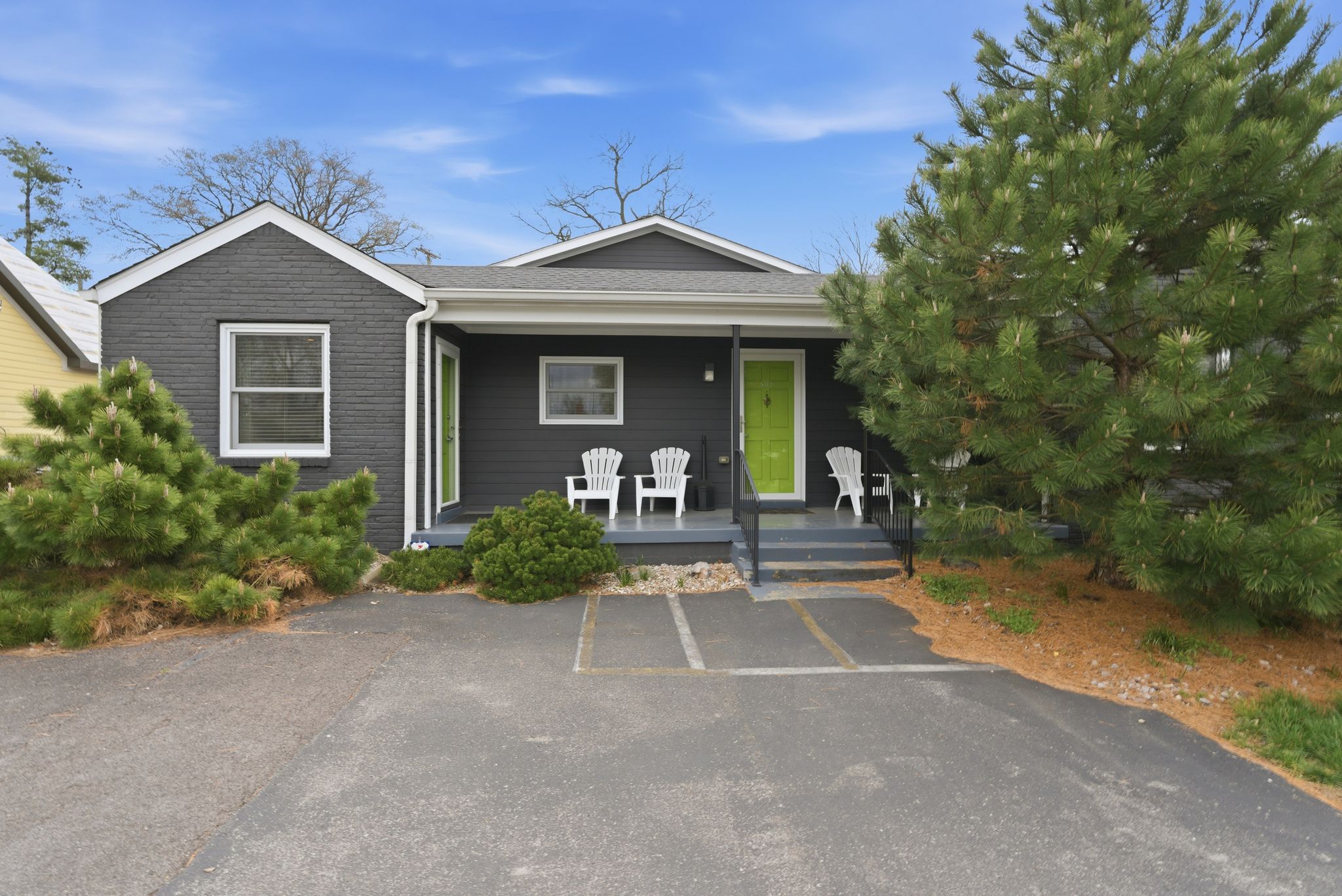 502 E. Iris Dr. Nashville, TN 37204
